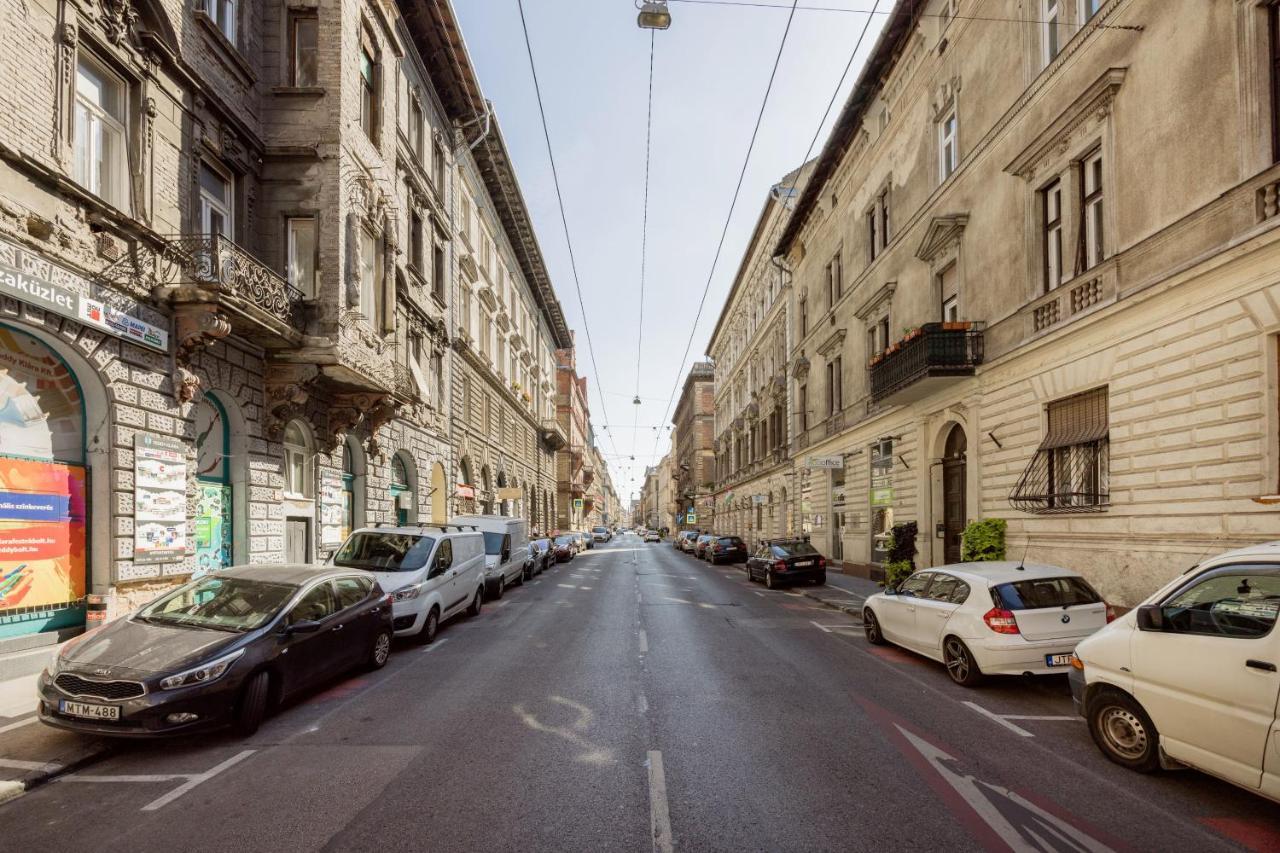 Izabella Apartment Budapest Exterior photo